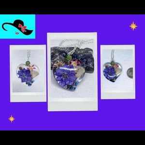 Bouquet of Flowers Necklace